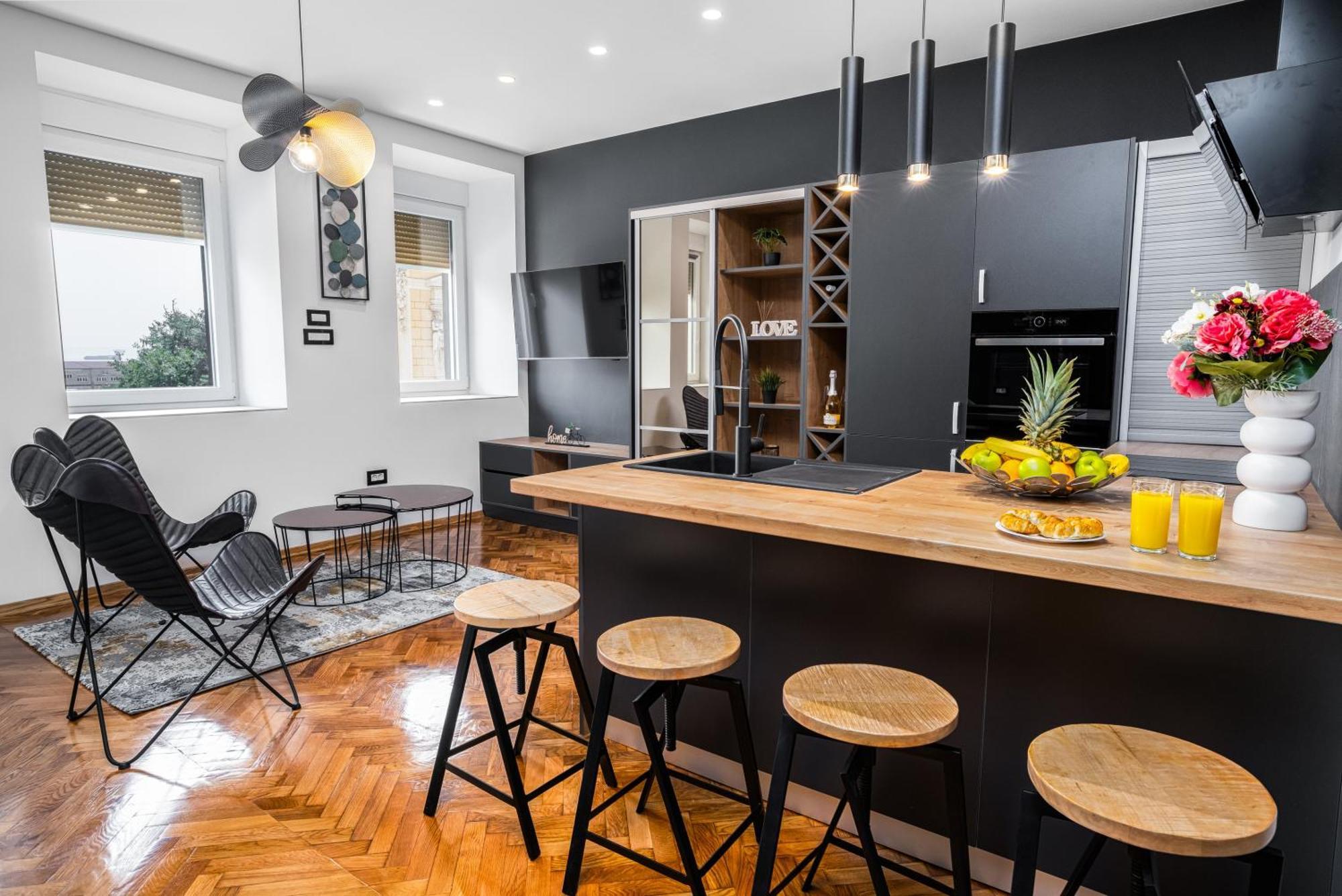 Atelier Apartments Rijeka Eksteriør billede